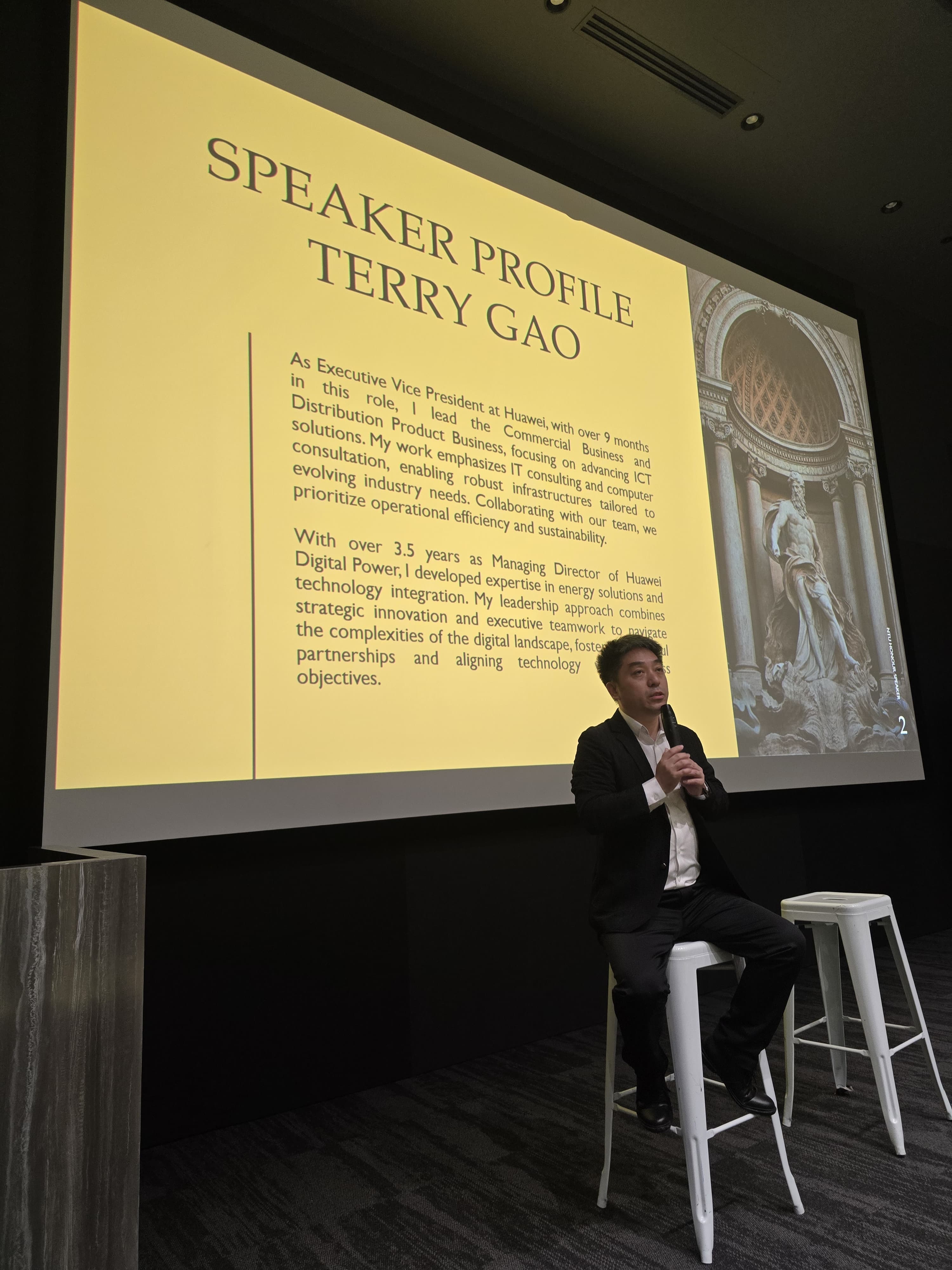 Honour Speaker Image 2
